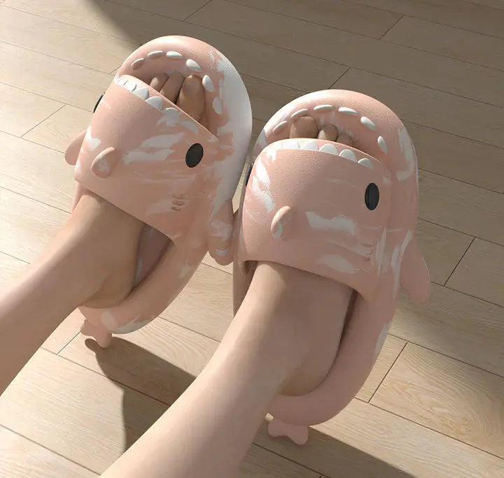 Dalgalı Shark Terlik - MNDStore