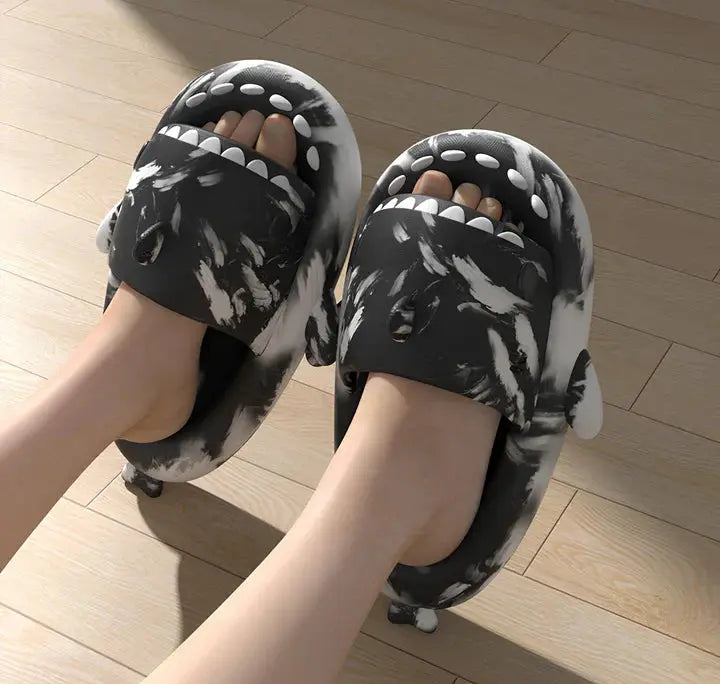 Dalgalı Shark Terlik - MNDStore
